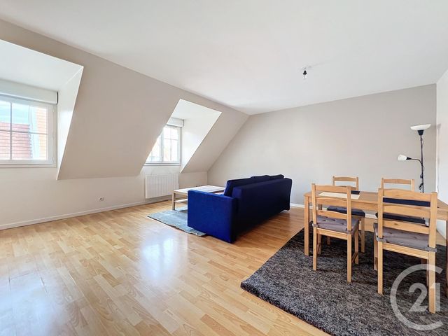 Appartement T2 à louer - 2 pièces - 45.0 m2 - LILLE - 59 - NORD-PAS-DE-CALAIS - Century 21 Vieux-Lille