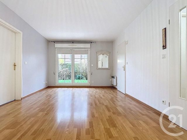 Appartement T2 à vendre - 2 pièces - 43.23 m2 - ST ANDRE LEZ LILLE - 59 - NORD-PAS-DE-CALAIS - Century 21 Vieux-Lille